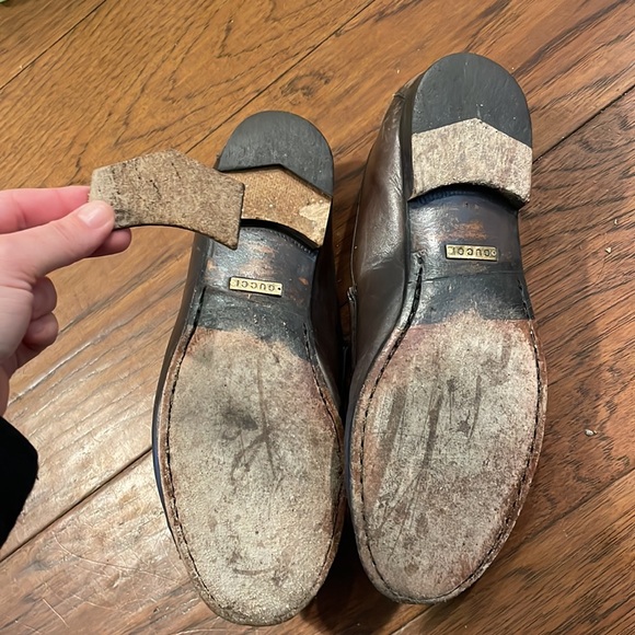 Brown Gucci horsebit loafers. Authentic Italian leather. Size 8D. - Picture 2 of 5
